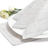 Papstar 11682 50 Servietten „Royal Collection“ 1/4 Falz 40 x 40 cm „Ornaments“, weiß