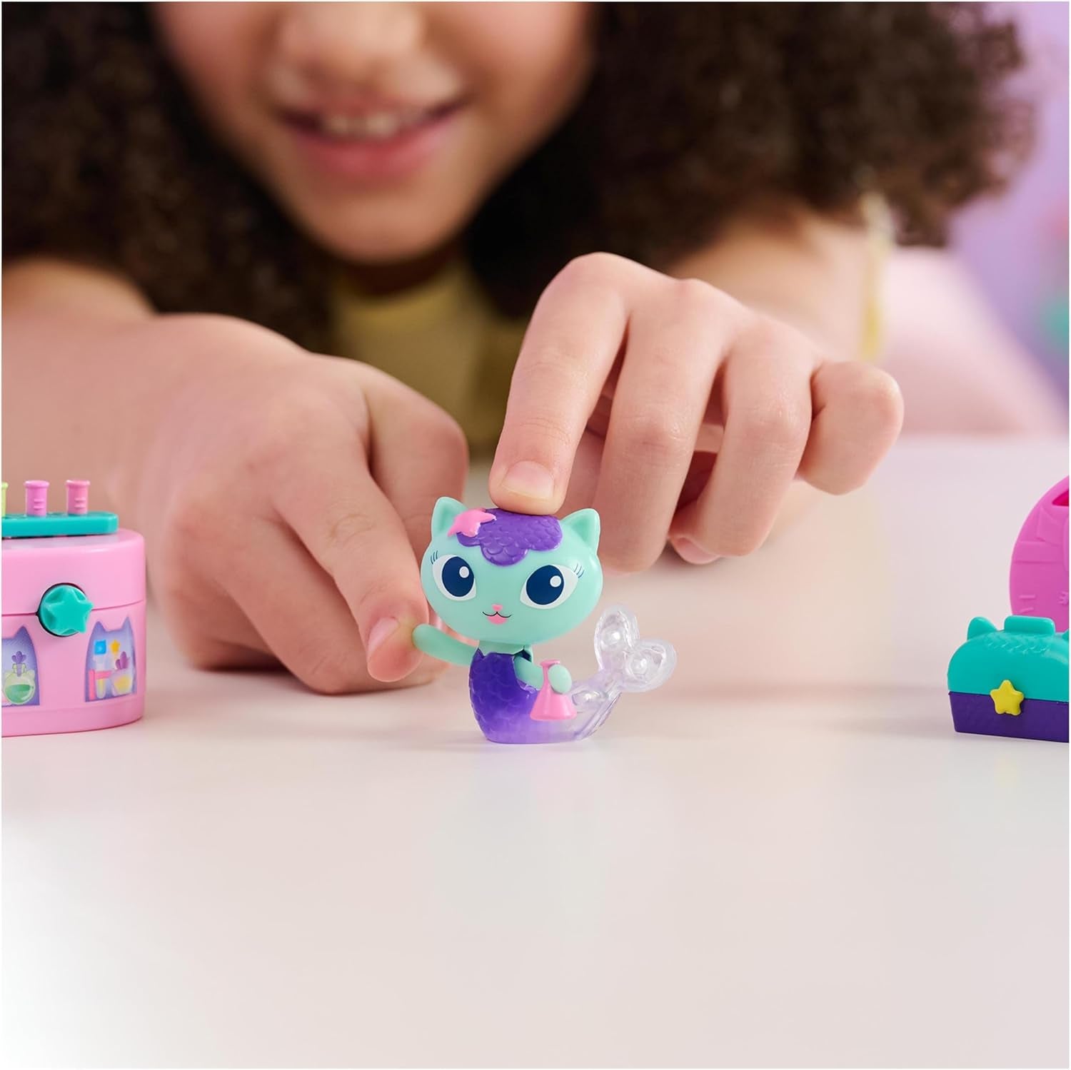 Gabby™S Puppenhaus, Bobble Kitty-Möbelpaket mit Erdmännchen-Katzenfigur mit Puppenhausmöbeln und Zubehör, ab 3 Jahren. Puppenhäuser Naty Shop