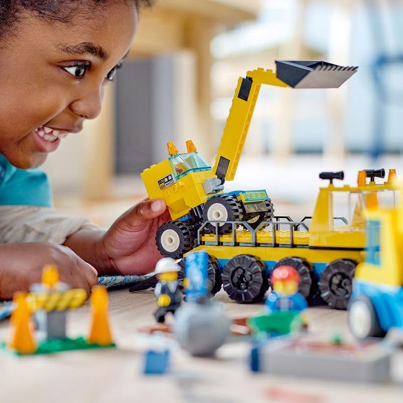 LEGO 60391 City Baufahrzeuge und Abrissbirne, Kran, Bagger, Muldenkipper und Transportfahrzeuge, Spielzeug, Lernspielzeug für Kinder ab 4 Jahren. Bausets. Besuchen Sie den LEGO-Store