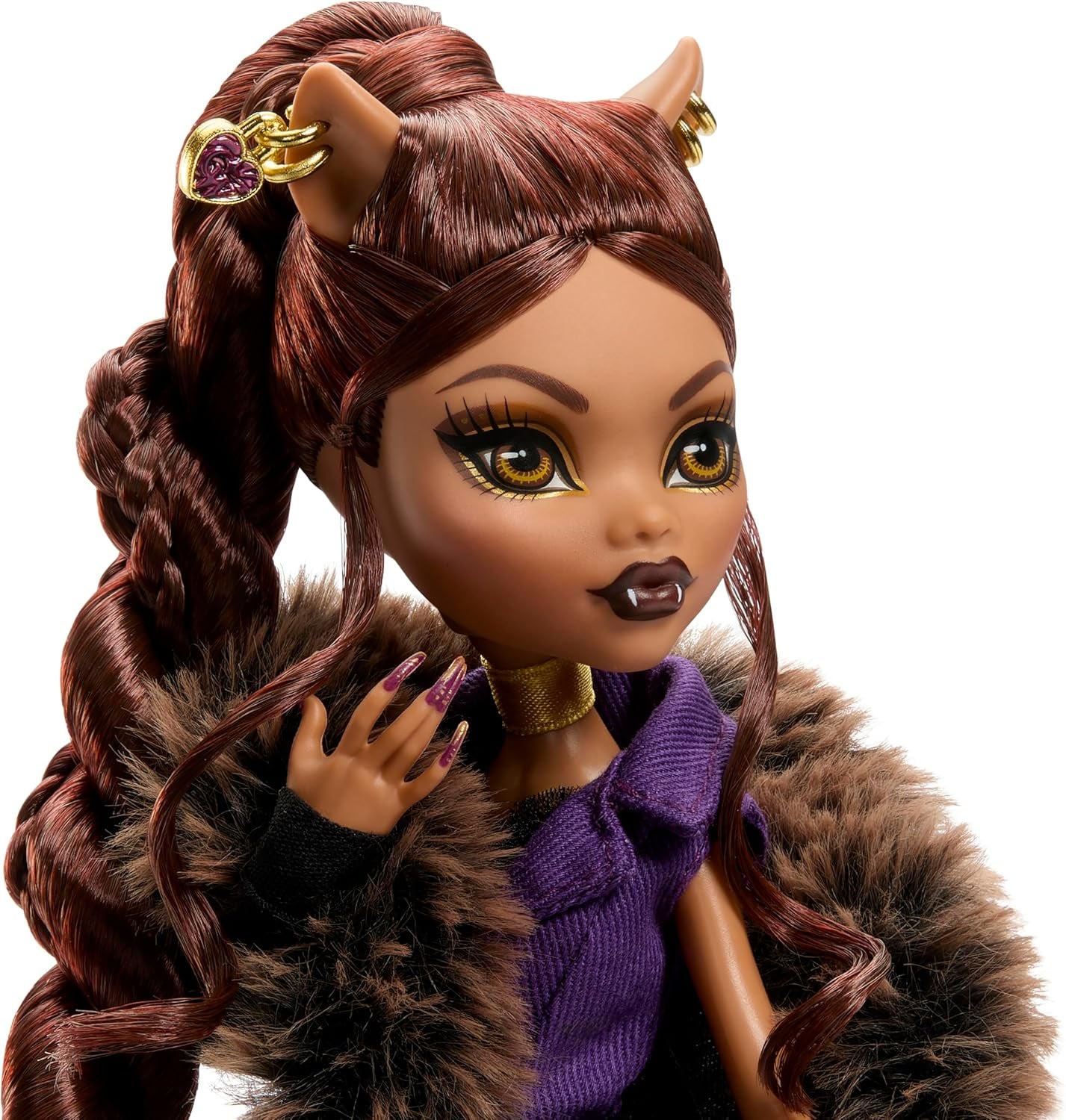 Monster High Doll House of Wolves Clawdeen Wolf Sammelfigur mit Kunstpelz-Jacquard-Mantel, lila Jacke, Kleid, goldenen Hosen und Accessoires JDR66