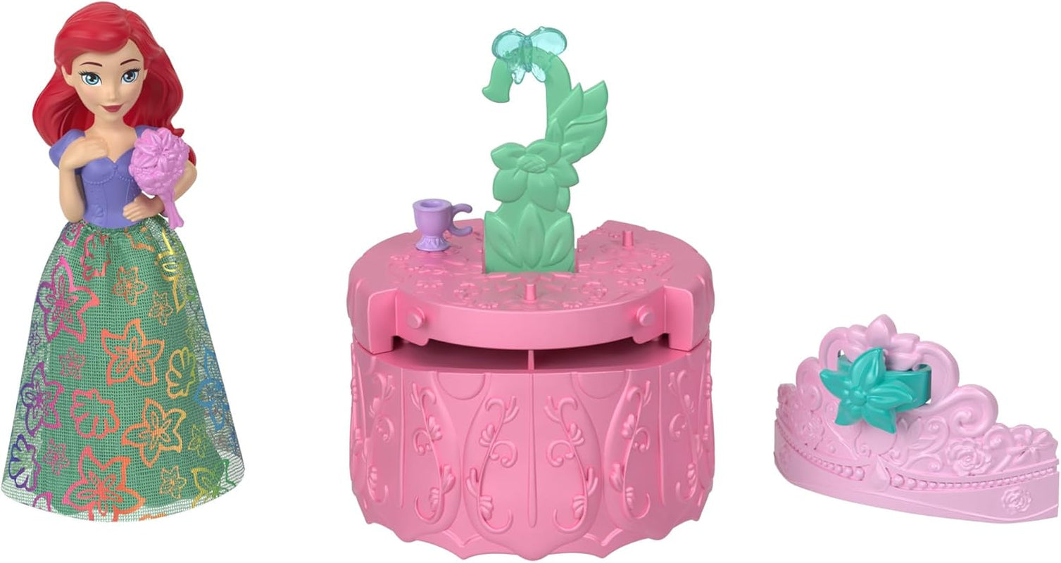 Mattel Disney Princess Royal Color Reveal, kleine Puppe mit 6 Überraschungen, inklusive Duftring und 4 Zubehörteilen (Puppen können variieren), Garden Party-Serie HRN63