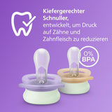 Philips AVENT Ultra Start Nachtschnuller, kieferorthopädischer Schnuller für Neugeborene, leuchtet im Dunkeln, BPA-frei, mit Sterilisationsbehälter, Doppelpack, Mond, Stern, SCF075/07