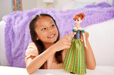 Mattel Toys Disney Frozen Anna Singende Modepuppe im ikonischen Outfit singt „Zum ersten Mal“ aus dem Disney-Film in Englisch, Französisch, Deutsch, Italienisch, JDL59