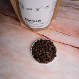 ESPRESSO | Kaffeebohnen 500g - 100% Arabica | Frisch geröstet für die Zubereitung von Espresso | Ganze Kaffeebohnen | Klassischer Kaffeegeschmack