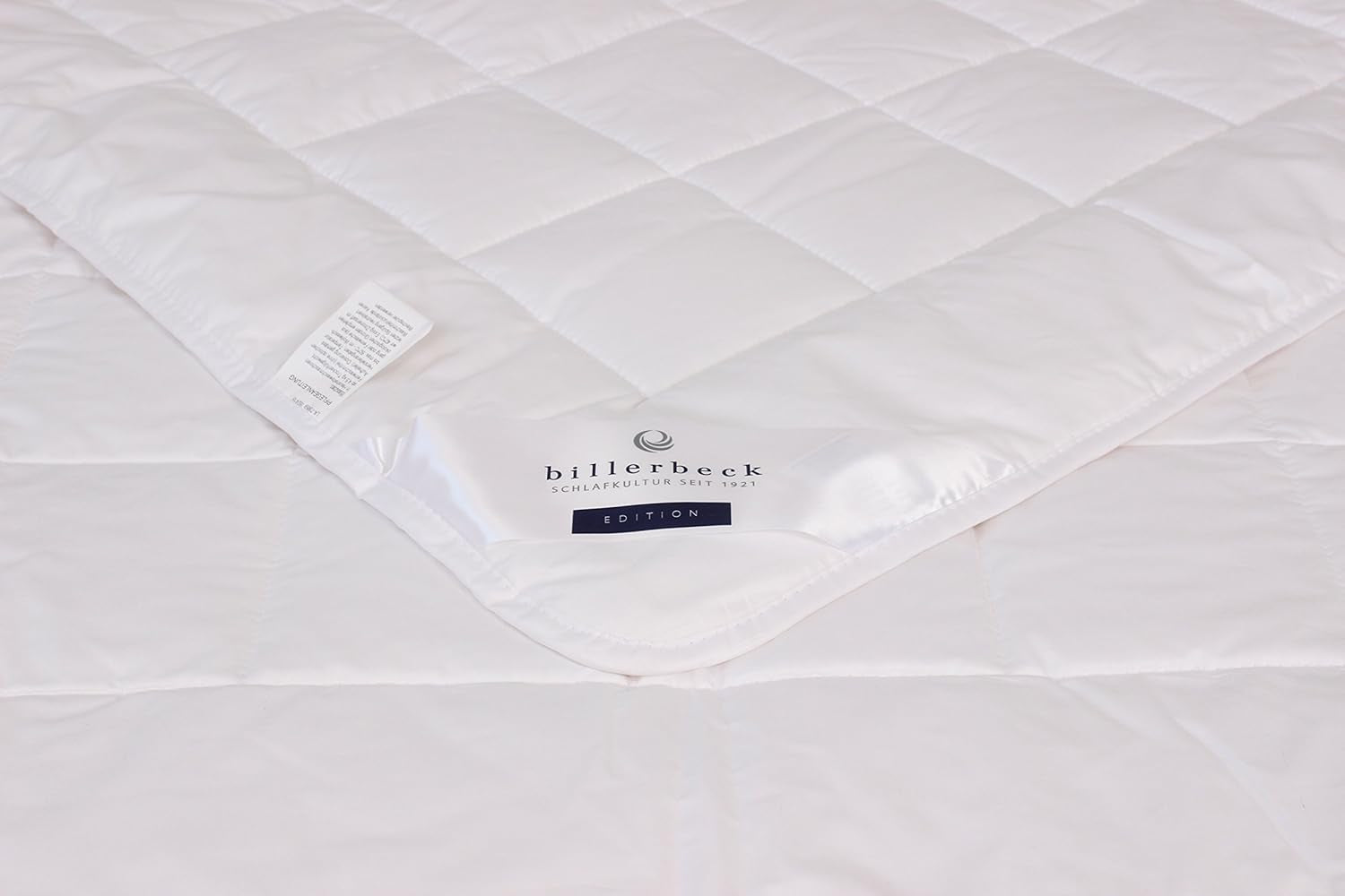 Billerbeck Jasmin Superlight Steppdecke – Sommerdecke – 155 x 220 cm – Baumwolldecke, kühlende Steppdecke – 90 % Viskose (Bambus), 10 % Polyester (Airsoft), weiß Steppdecken und Steppdecken Naty Shop