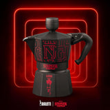 Bialetti Moka Express Stranger Things 3-Tassen-Kaffeemaschine, Musiktaste mit USB-C-Ladefunktion, Nicht für Induktionsherde geeignet, 3 Tassen (130 ml), Schwarz