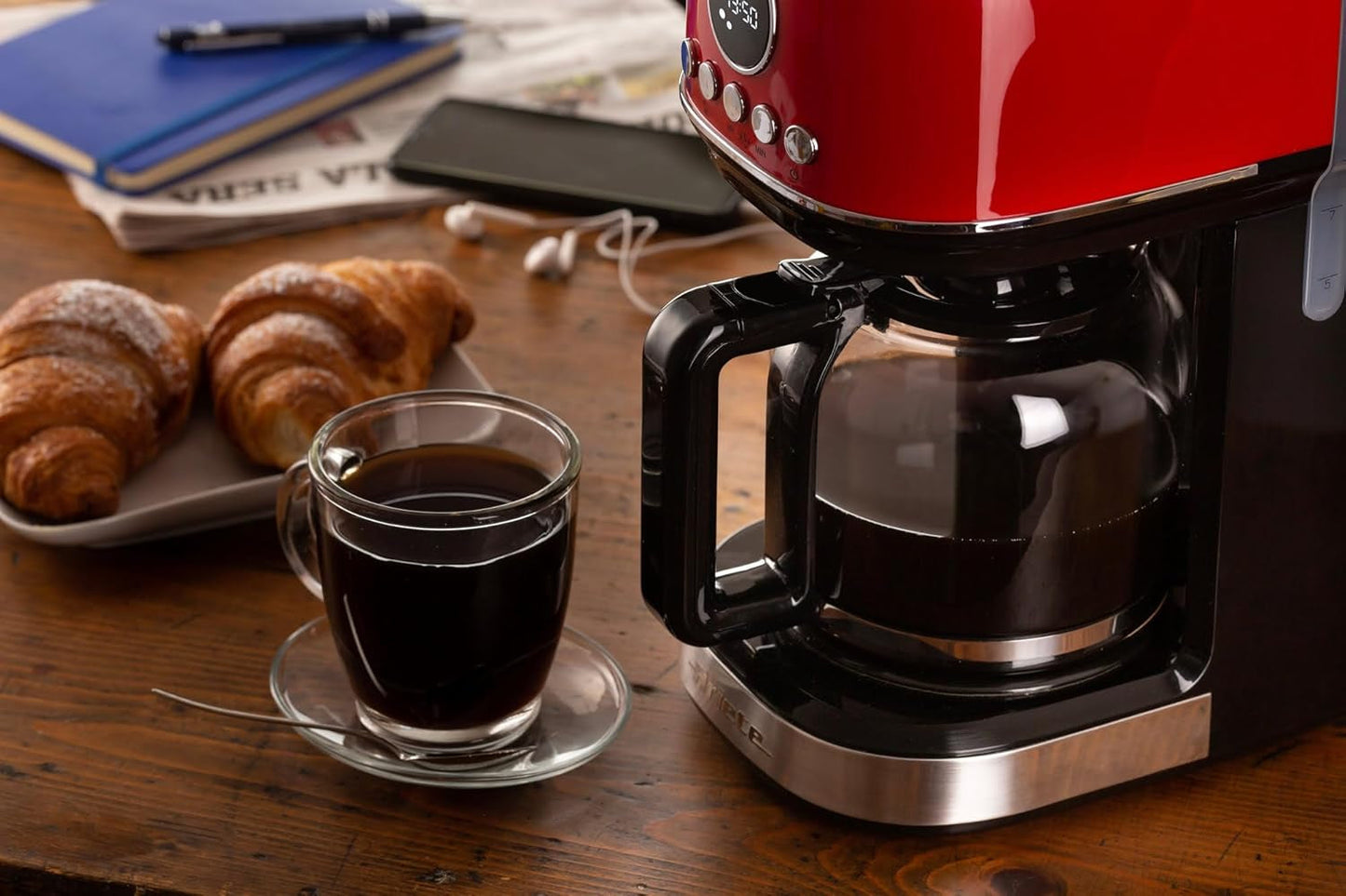 Ariete Moderna 1396 Filter-Espressomaschine für die Zubereitung von amerikanischem Kaffee, bis zu 15 Tassen, Glaskaraffe, Heizplatte, LCD-Display, herausnehmbare und waschbare Filter, weiß
