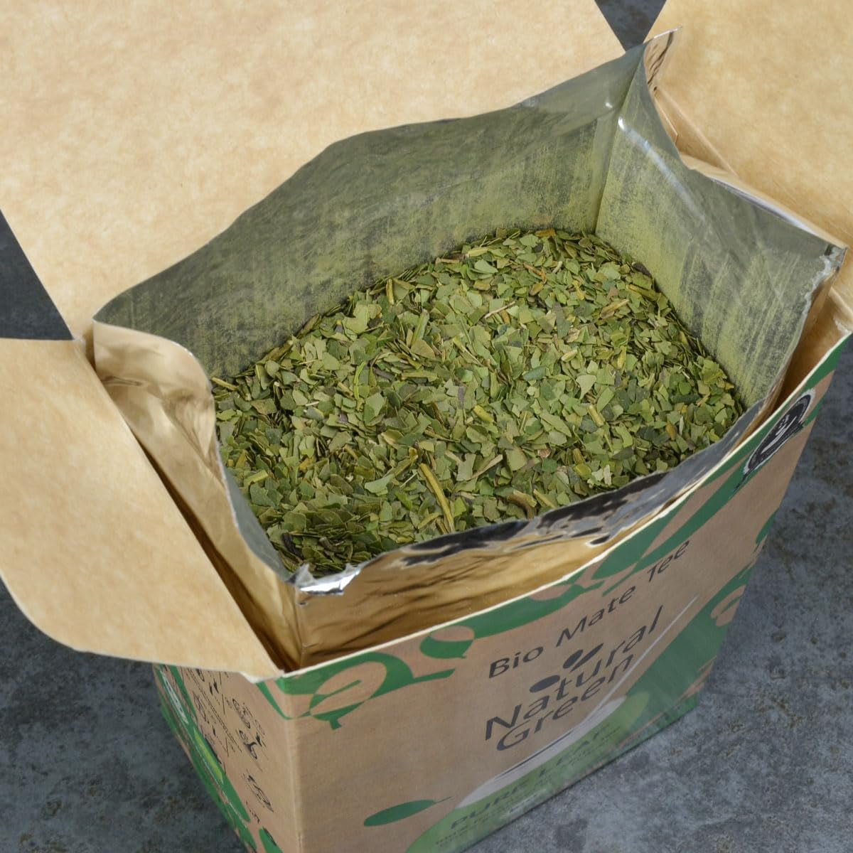 Delicatino – Natürliches grünes PURE LEAF 500G, Bio-Yerba Mate ohne Stiel, frisch und rauchfrei, biologisch angebaut, vakuumverpackt für maximale Frische