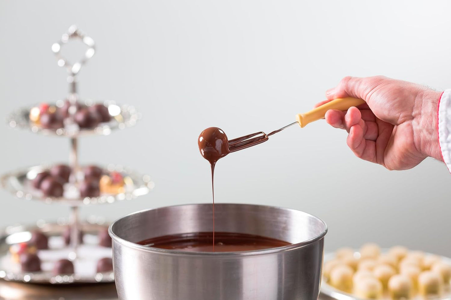 Reber Mozartkugeln mit Zartbitterschokolade, 6er Pack mit Marzipan und Nougat, vegan – 1 x 120 g