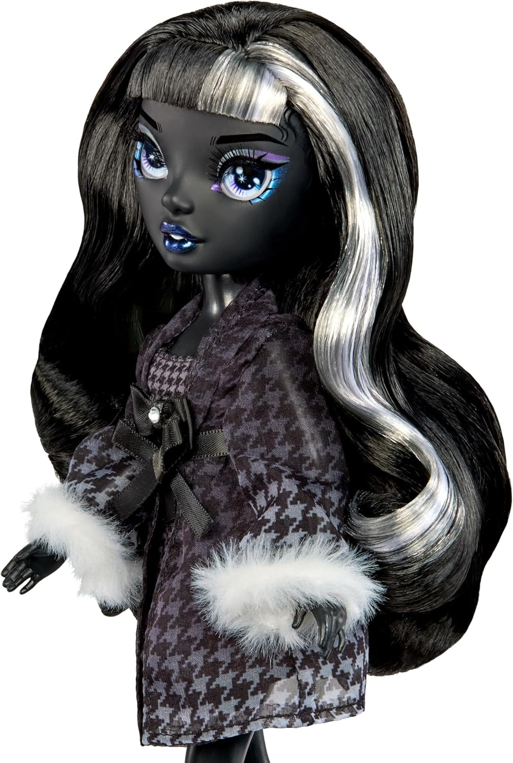 Rainbow High Shadow High Girl's Night – Shanelle Onyx – 28 cm große Modepuppe in Grautönen, schwarzem Haar und Outfit mit Accessoires und Kamm – Für Sammler und Kinder ab 6 Jahren