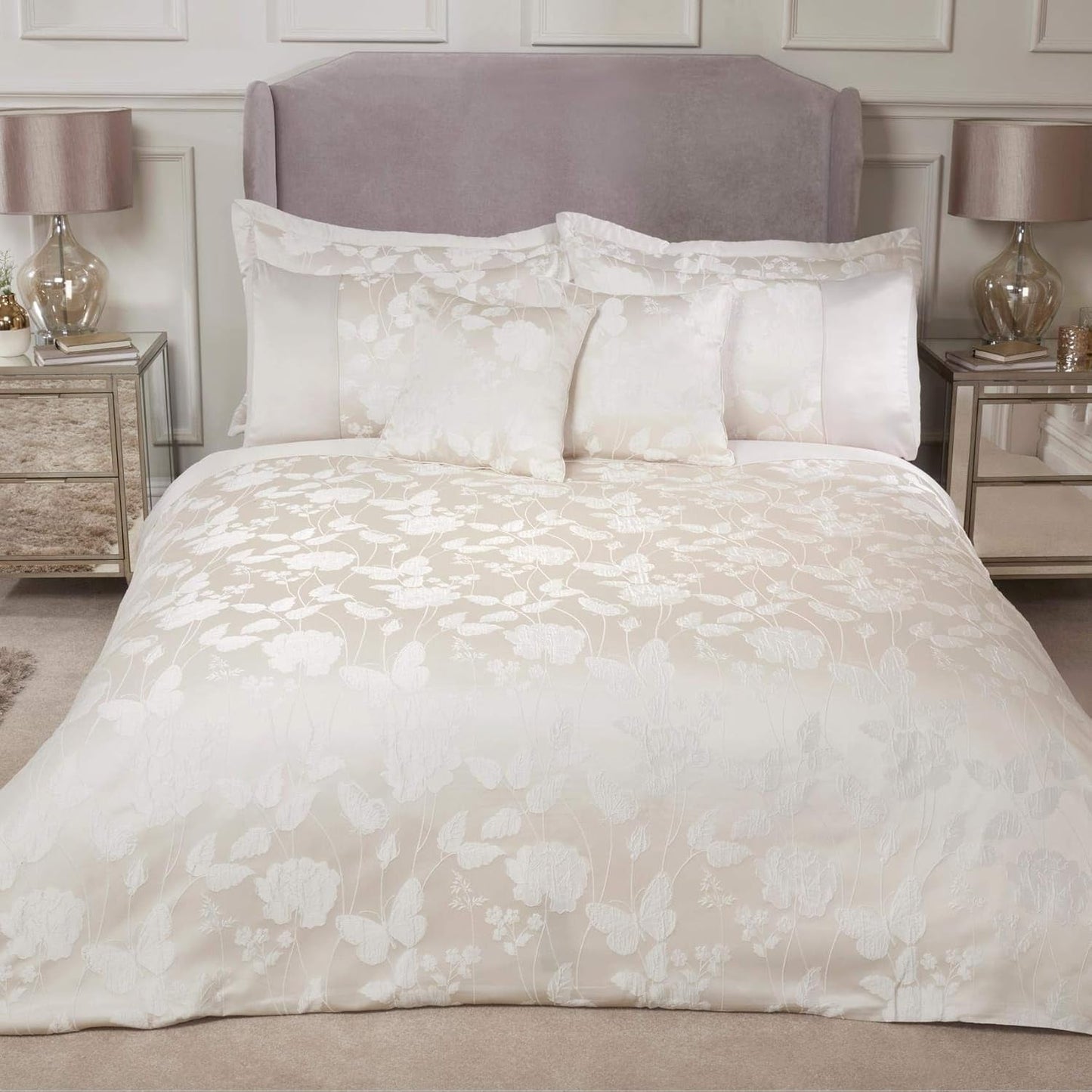 Emma Barclay Butterfly Meadow Bettdecke für Kingsize-Bett, 100 % Polyester, creme Naty Shop Bettdecken und Steppdecken Creme King Size