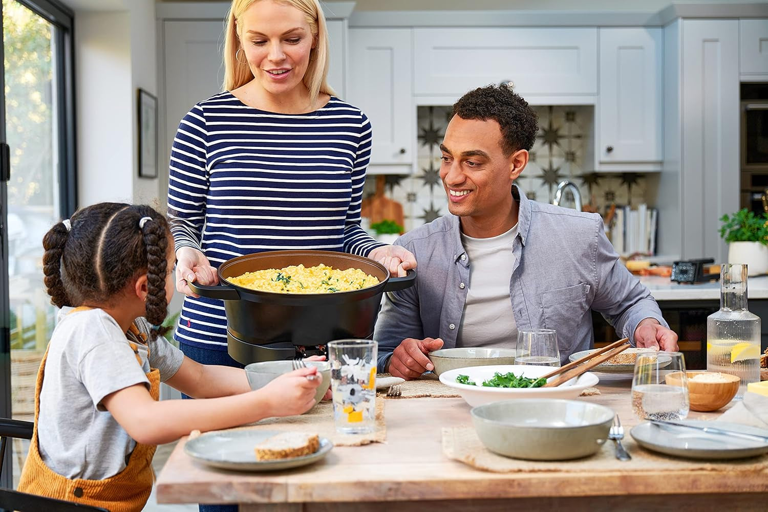 Multikocher Russell Hobbs 6,5L, Digitalanzeige, 8 Kochfunktionen Slow Cooker Naty Shop