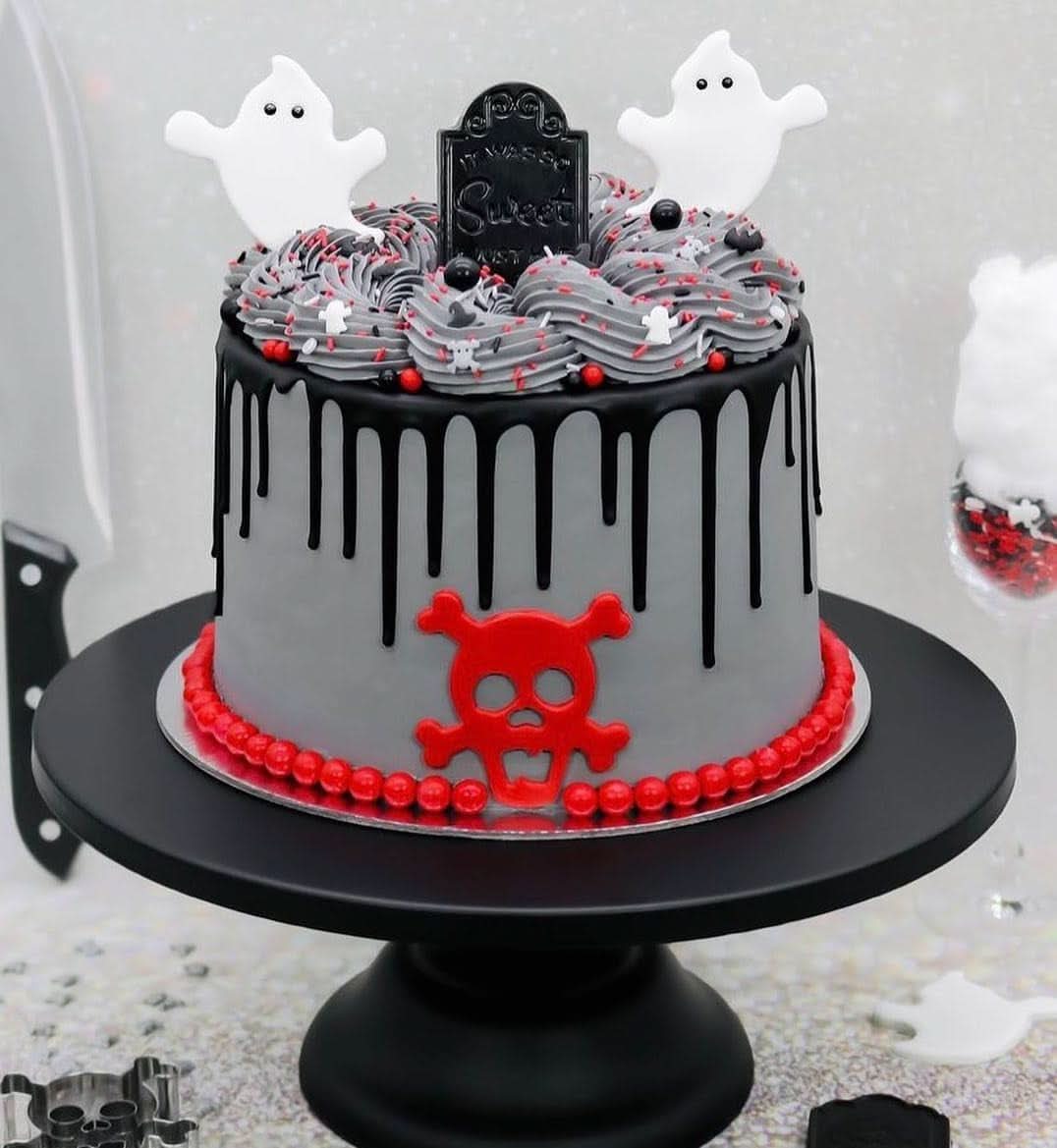 Super Drip Black Cake Glaze Cake Melts Schokolade 300 Gramm Glasuren und Dekor Naty Shop