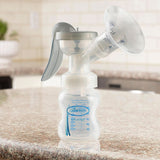 Manuelle Milchpumpe mit Softshape-Schutz aus 100 % Silikon (B, 25-mm-Flansch) und Anti-Kolik-Optionen + 150-ml-Weithalsflasche mit langsam fließendem Sauger der Stufe 1 Zubehör Essen und Stillen Bebe Naty Shop