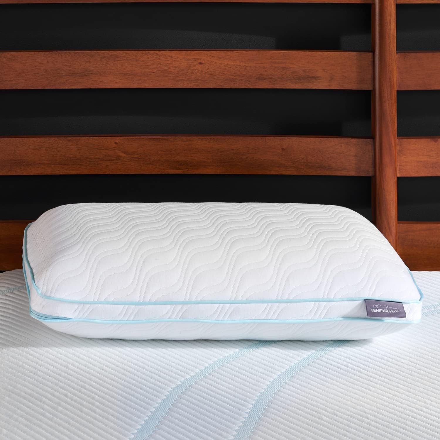 TEMPUR-PEDIC Tempur-Cloud Prohi-Kissen, Memory-Schaum, Weiß/Opulent Garden, King Standard-Kissen Naty Shop