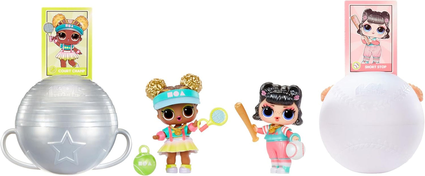 LOL Überraschung! All-Star Sports Vault Tots Collection – Enthält 1 Puppe, gepanzerte Verpackung, 12 Sammelpuppen, 8 Auspackzubehör, ideal für Kinder ab 4 Jahren, Pink