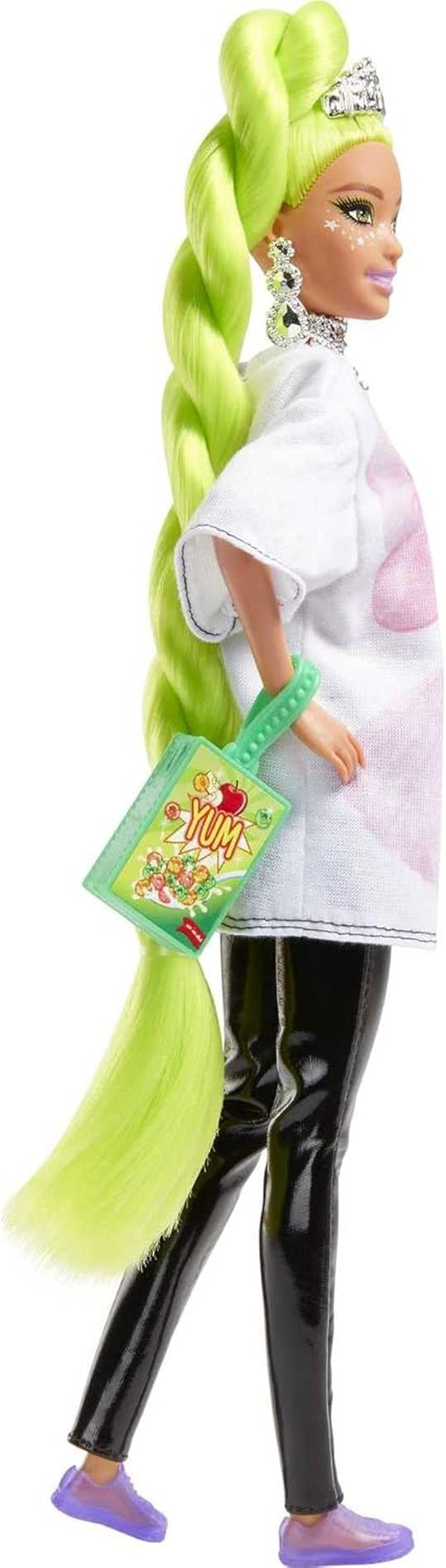 Barbie HDJ44 – Extra Puppe #11 in übergroßem T-Shirt & Leggings mit Haustier Papagei, extra langes neongrünes Haar & Zubehör, Flexible Gelenke, Spielzeug Geschenk für Kinder ab 3 Jahren