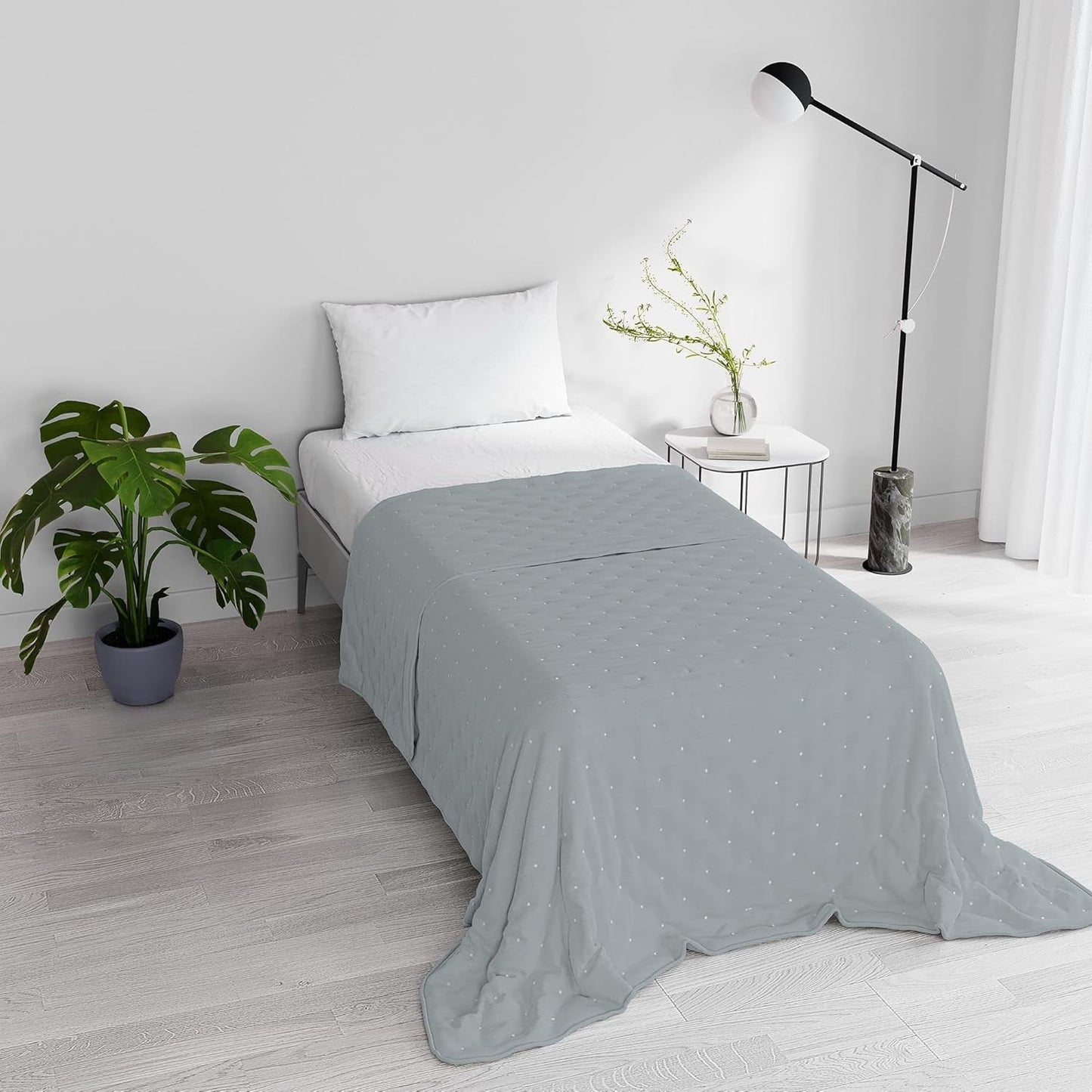 Elegante Sommerdecke, gesteppt, grün, 170 x 250 cm. Steppdecken und Steppdecken Naty Shop Dunkelgrau 170 x 250 cm