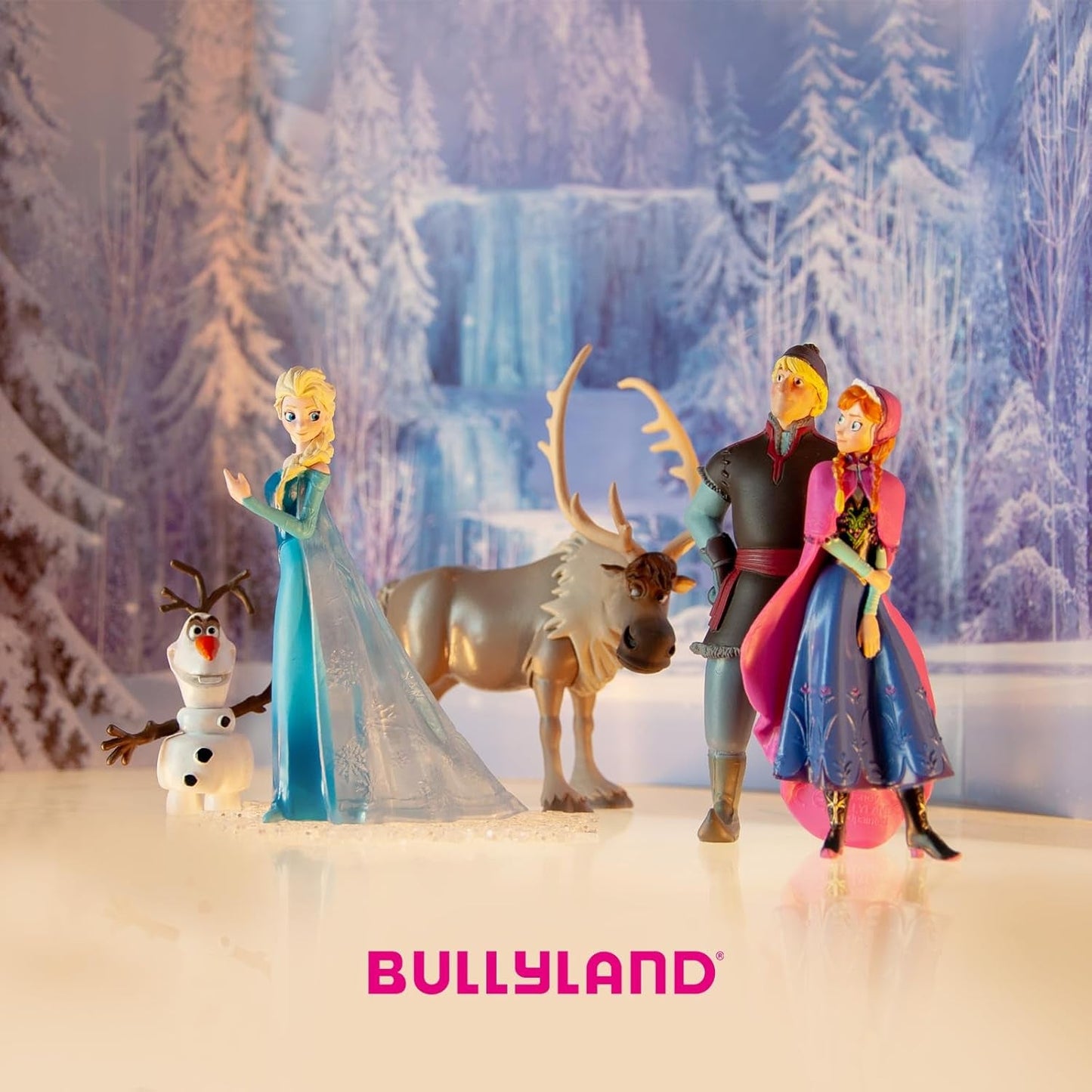 Bullyland 12960 - Prinzessin Anna Figur aus dem Film Frozen von Walt Disney, ca. 9,5 cm, sehr detailliert, ideal als kleines Geschenk für Kinder ab 3 Jahren