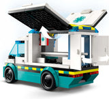 LEGO City Krankenwagen – Spielzeug mit 2 Minifiguren (Skateboarder und Fahrer) – Lernspielzeug für Jungen und Mädchen ab 5 Jahren – Geburtstags- und Weihnachtsgeschenkideen 60451 Bausets Besuchen Sie den LEGO-Store