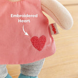 HABA Schutzengel Lore – Flauschige Textilpuppe (15 cm), perfektes Willkommensgeschenk für Babys und Kleinkinder – Waschbar bei 30 °C – 2011870001