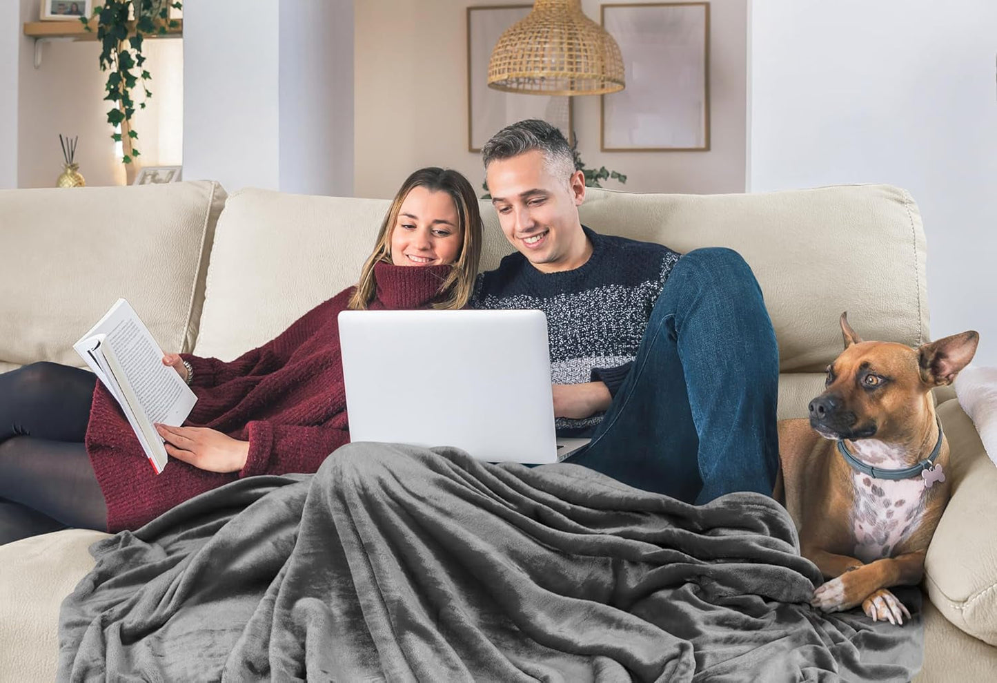 Utopia Bedding Gemütliche Fleecedecke [228 x 228 cm, Grau] Weiche, leichte, warme und flauschige Decke, bequeme und atmungsaktive Decke für Bett, Sofa, Couch, Betten und Decken. Besuchen Sie den Utopia Bedding-Store