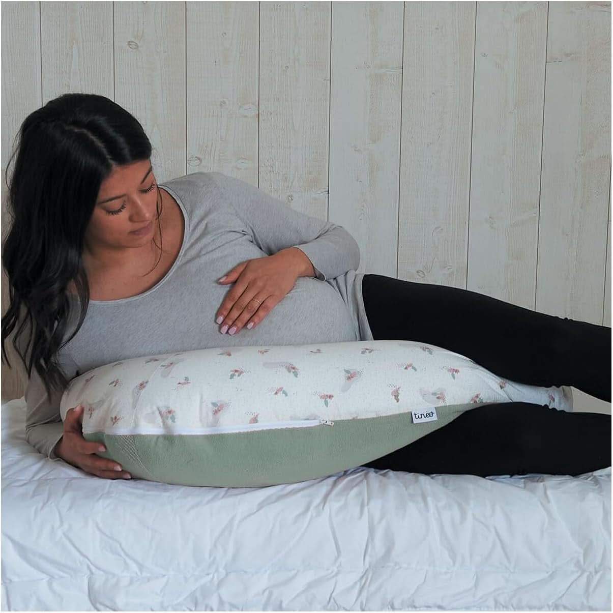 Schwangerschaftskissen - Stillkissen - 2 in 1 Multifunktionskissen - Abnehmbarer Bezug 78 x 44 cm Zubehör Essen und Stillen Bebe Naty Shop