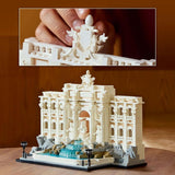 LEGO Architecture Trevi-Brunnen – Modell eines Wahrzeichens in Rom mit Minifiguren-Skulpturen – Sammelstück für Büro und Wohnzimmer – Geschenk für Erwachsene und Architekturliebhaber 21062 Bausets Besuchen Sie den LEGO-Store