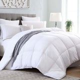 Kingsley Trend Alternative weiße Daunendecke für alle Jahreszeiten, Ganzjahres-Kingsize-Bettdecke (2,6 m x 2,3 m), weiche, maschinenwaschbare Bettdecken und Steppdecken, Naty Shop King White