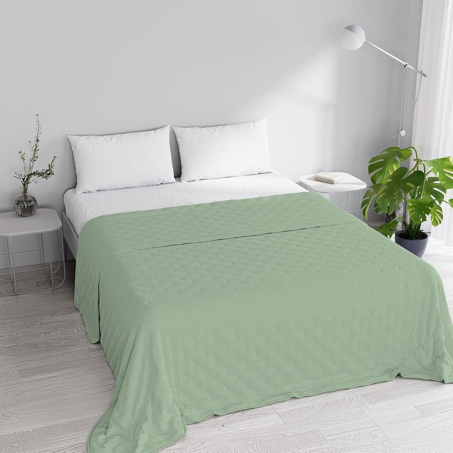 Italienische Bettwäsche Sommerdecke CHIC, Mikrofaser, DOPPEL 250X250Cm, hellgrün Steppdecken und Steppdecken Naty Shop