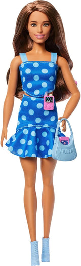 Barbie Fashionistas #242 Puppe mit Typ-1-Diabetes- und Polka-Dot-Outfit und Zubehör in Zusammenarbeit mit Breakthrough T1D, HYT97