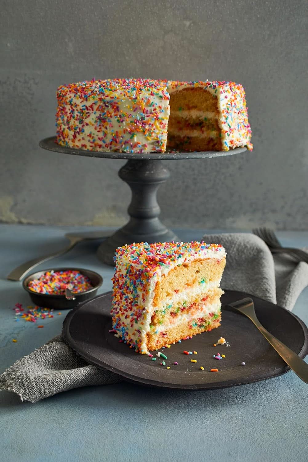 RUF Streusel aus farbigem Zucker in Regenbogenfarben, 1 Kilo Streusel Naty Shop