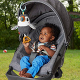 FISHER-PRICE Flap & Go Toucan – Kinderwagen-Plüschspielzeug fördert Feinmotorik und sensorische Fähigkeiten für Neugeborene ab der Geburt HNX66 Babyspielzeug Naty Shop