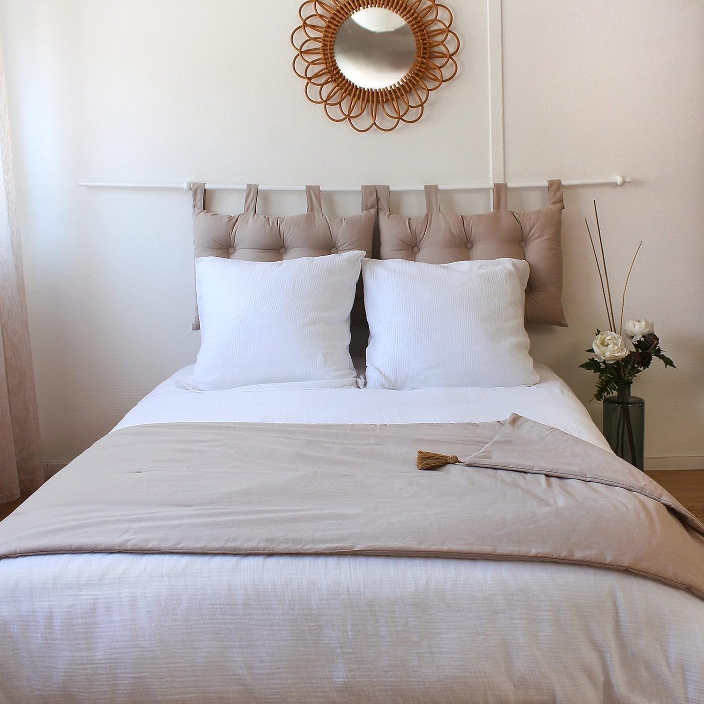 Decke „Enjoy Home“, Beige, Natur, mit 4 Jutebommeln, 90 x 190 cm, 100 % Baumwolle, Öko-Tex-zertifiziert, Panama-Kollektion, Naty Shop Decken und Steppdecken
