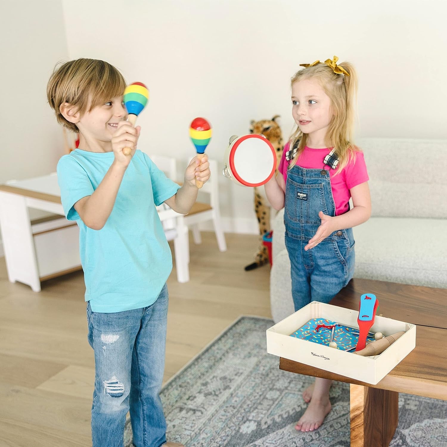 Melissa & Doug Eine Band in einer Box | Lernspielzeug | Musikspielzeug für Kinder | 3+ | Geschenk für Jungen oder Mädchen Naty Shop Babyspielzeug