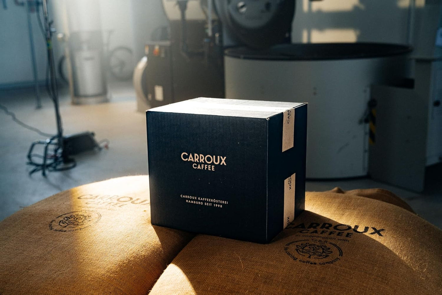 CARROUX Crema ganze Kaffeebohnen (6 x 500g) – Premium-Kaffeebohnen aus Hamburg – Traditionell frisch geröstet