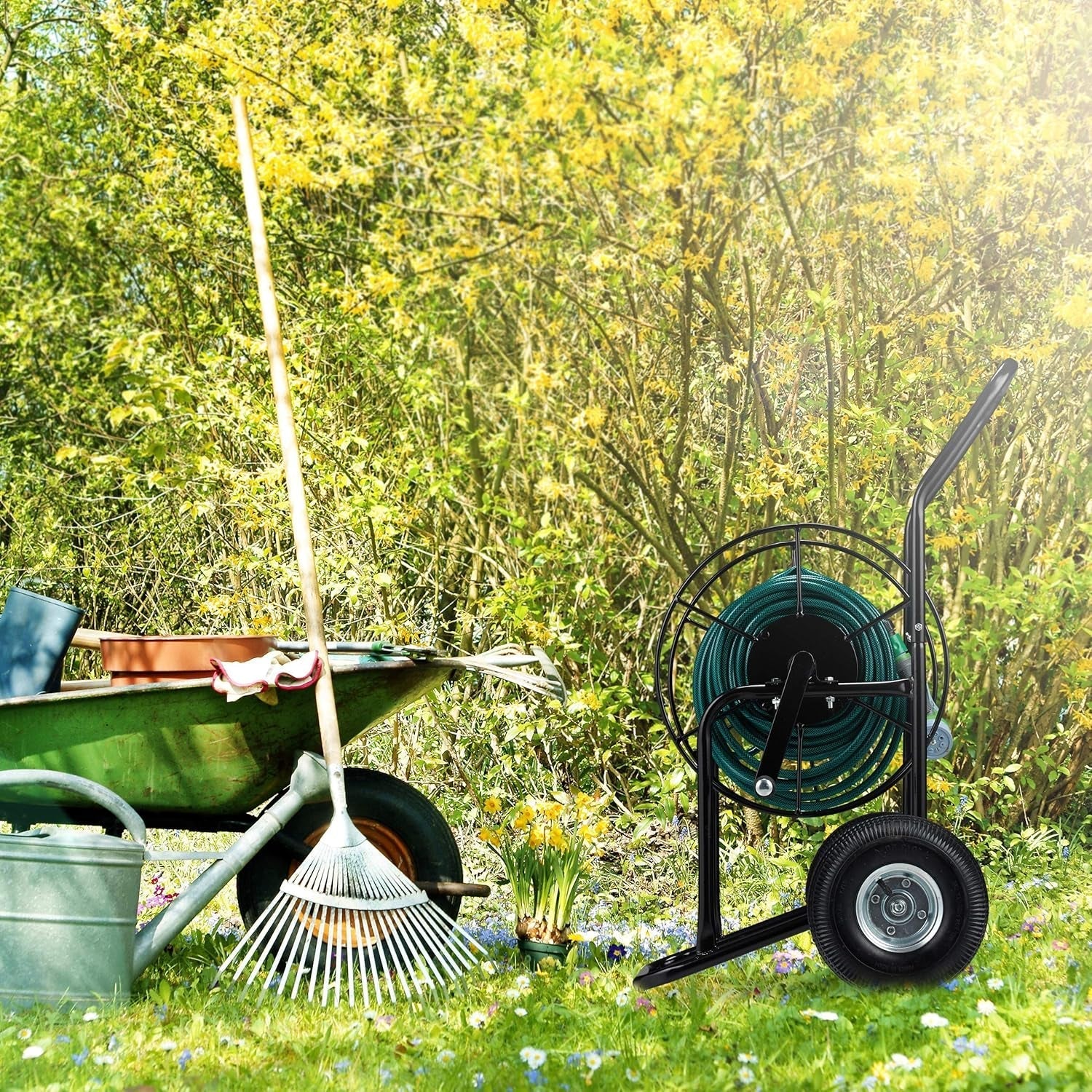 Relaxdays Schlauchwagen, mobile Schlauchtrommel, 1/2" und 3/4" Anschluss, Schlauch bis 80 m, 2 Rollen, Metall, schwarz