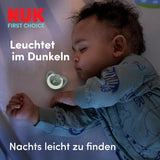 NUK First Choice Night Pacifier for Babies | 6-18 Monate | Kieferorthopädische Schnuller, die im Dunkeln leuchten | Beruhigt 99 % der Babys** | Kaninchen/Schaf | Packung 0-2