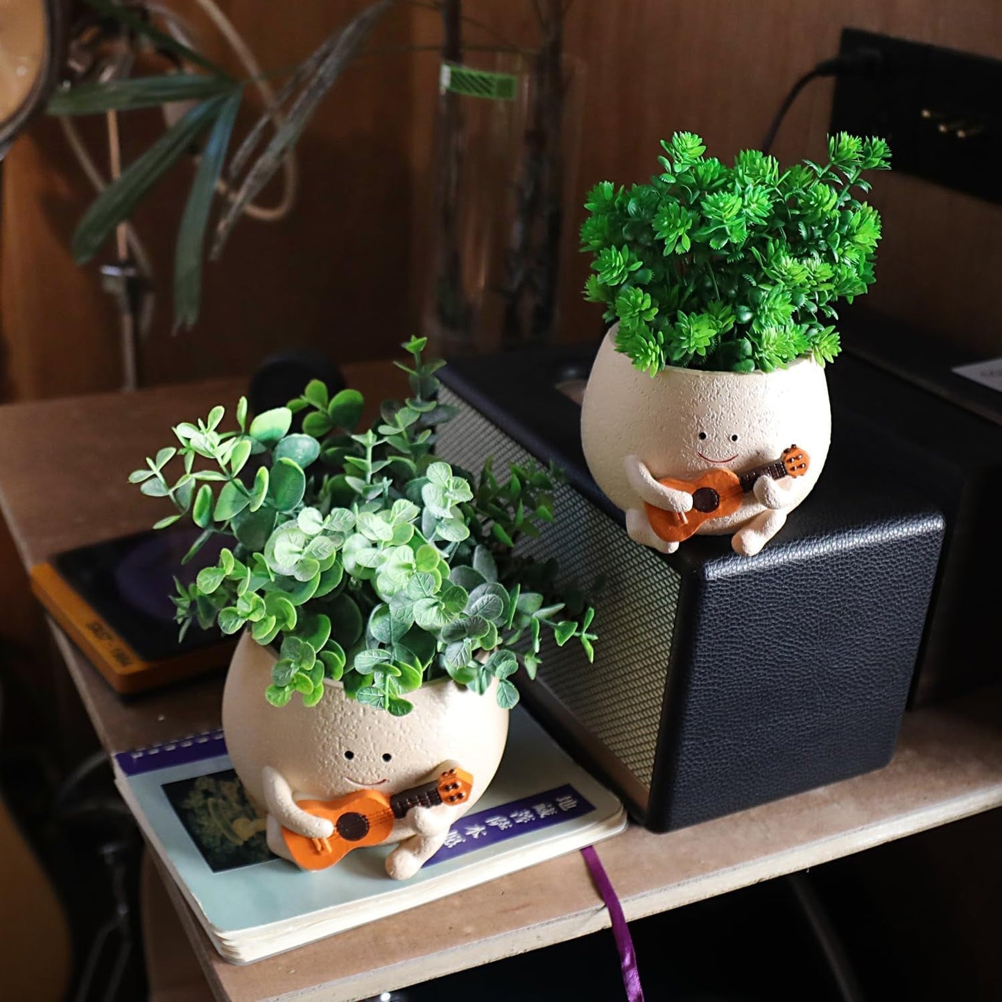 Blumentöpfe mit Smiley-Gesicht, niedlicher Harzkopf, Perlenkette, Blumentopf, einzigartige Gitarre, für drinnen und draußen, saftiger Blumentopf, Geschenkidee für Mama