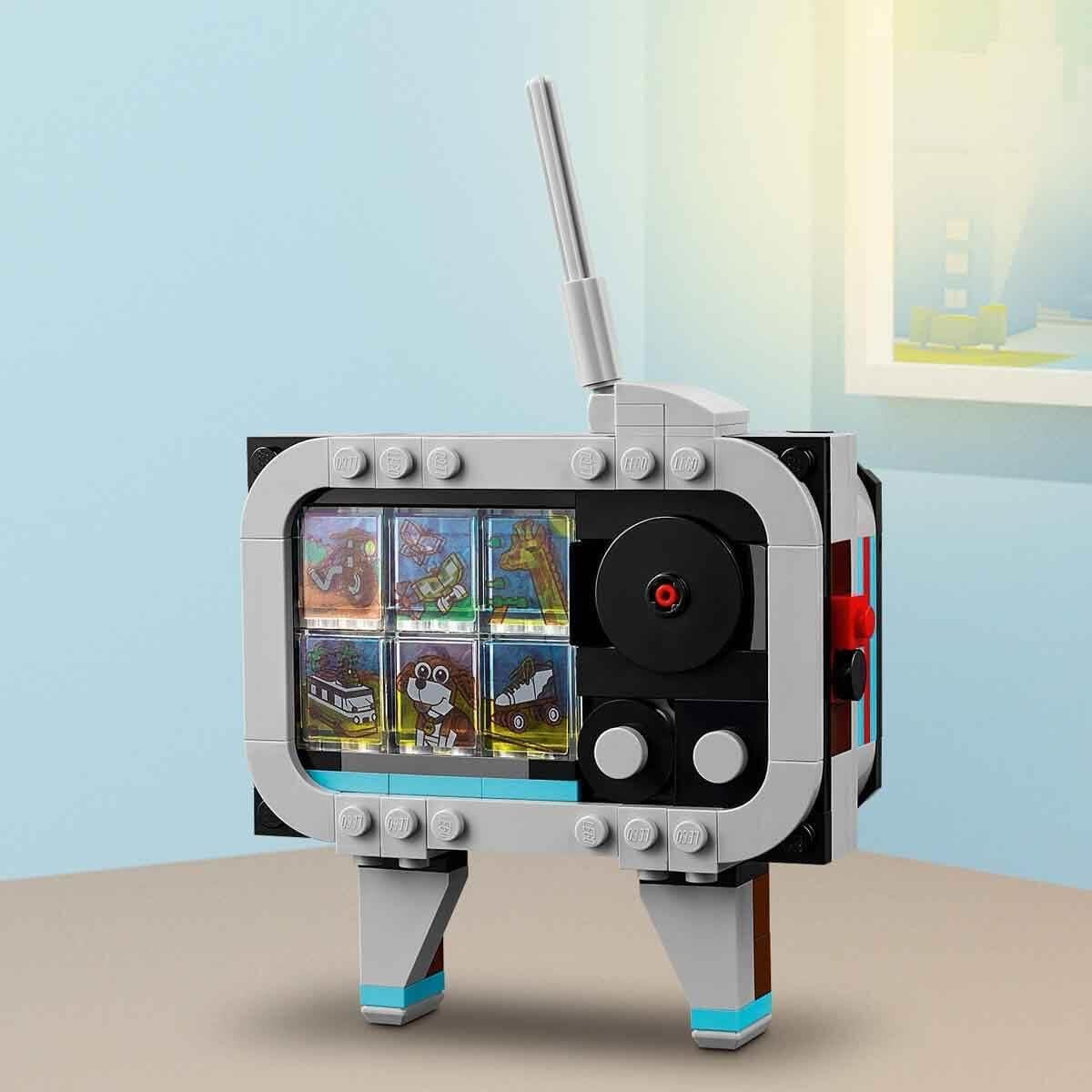 LEGO Creator 3-in-1-Retro-Kameraspielzeug, Camcorder, Fernseher, Schreibtischdekoration für Kinder oder Schlafzimmerzubehör, Fotogeschenke für Mädchen und Jungen ab 8 Jahren 31147 Bausets Besuchen Sie den LEGO-Store