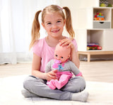 Simba 105140066 – Laura Interactive, Weichkörperpuppe mit schläfrigen Augen, plappert bei Bewegung, trinkt aus der Flasche und schläft, 40 cm, Puppe ab 2 Jahren Naty Shop Dolls