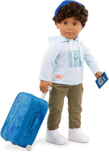 Our Generation – Milo – 46 cm große Jungenpuppe – lebensechte braune Augen und lockiges braunes Haar – Rollgepäck und Reisezubehör – Rollenspiel – Spielzeug für Kinder ab 3 Jahren