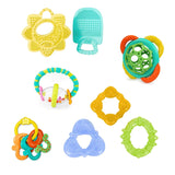 Bright Starts Little Shakers 6-teiliges Geschenkset – Babyrasseln und Beißringe, BPA-frei, leicht zu fangen, Unisex für Neugeborene+