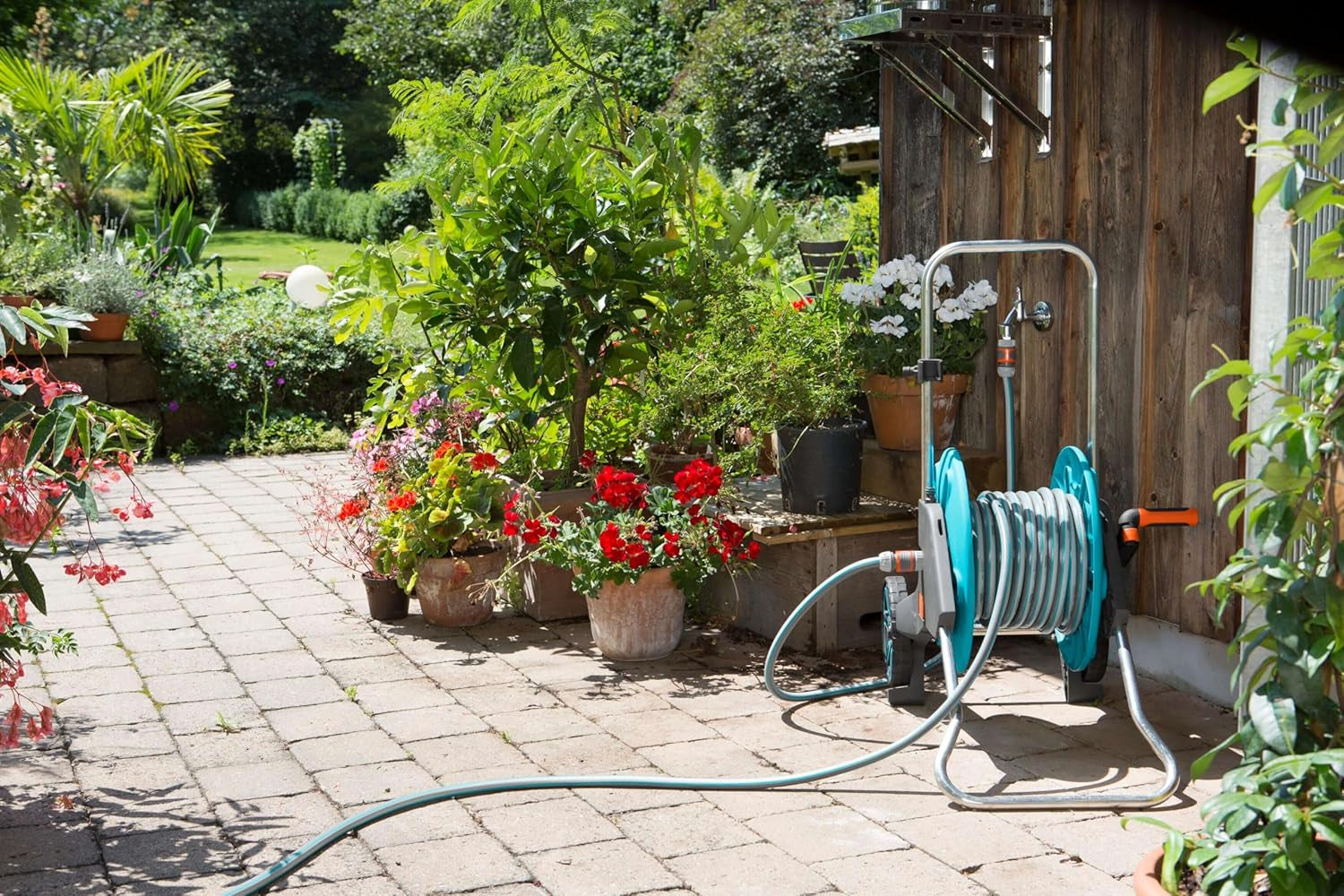 Gardena Classic Schlauch 19 mm (3/4 Zoll), 20 m: Universeller Gartenschlauch aus robustem Gewebe, kreuzgewebt, 22 bar Berstdruck, UV-beständig, keine Systemkomponenten, 12 Jahre Garantie (18022-20)