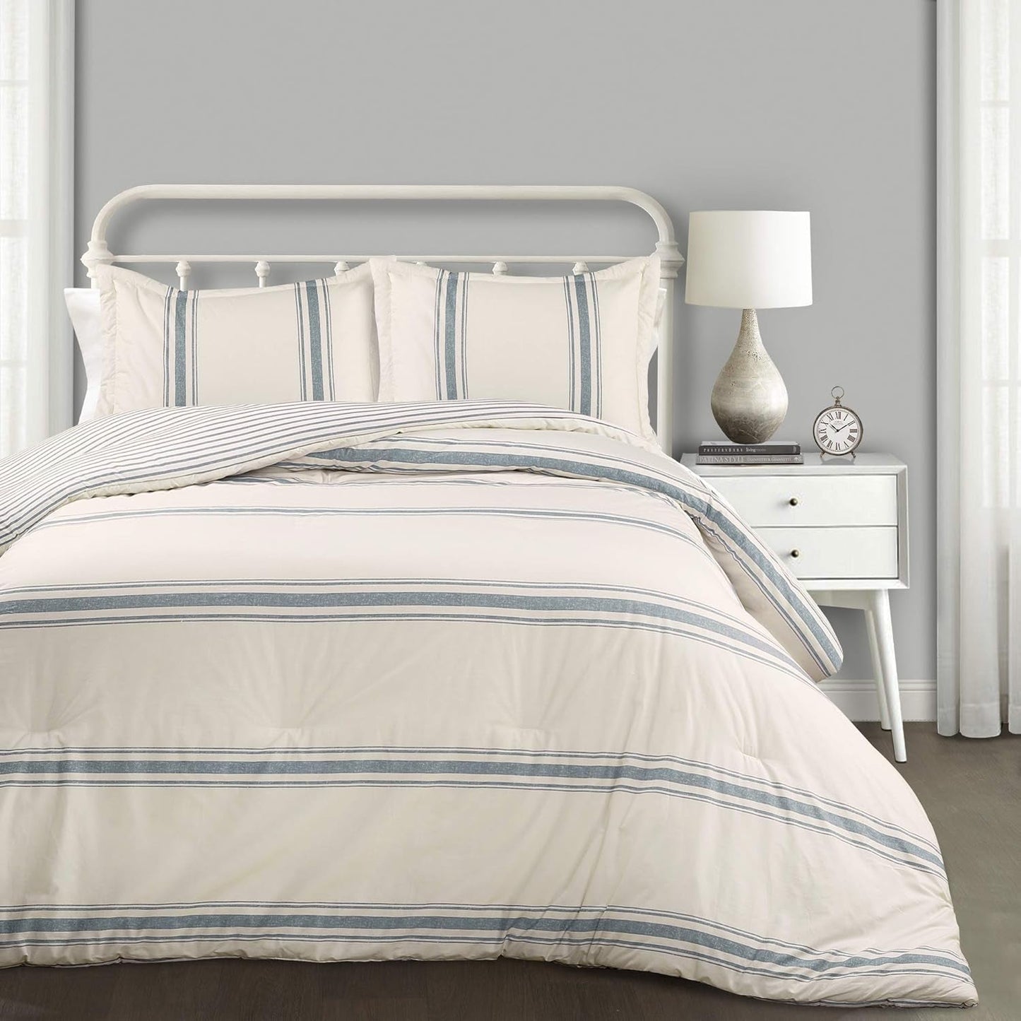 Lush Decor Gestreifte Bauernhaus-Steppdecke, Full/Queen, Grau Quilts und Quilts Naty Shop Blue Full Queen