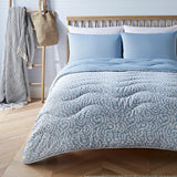 Night Lark Coverless Duvet Super King 6 Tog Spring Summer – Abstrakte Wellen. Superweiche, bequeme und leichte Decke. Maschinenwaschbar und schnell trocknend, All-in-One-Wende-Kissenbezug-Set Naty Shop Quilts & Quilts Abstract Waves Super King