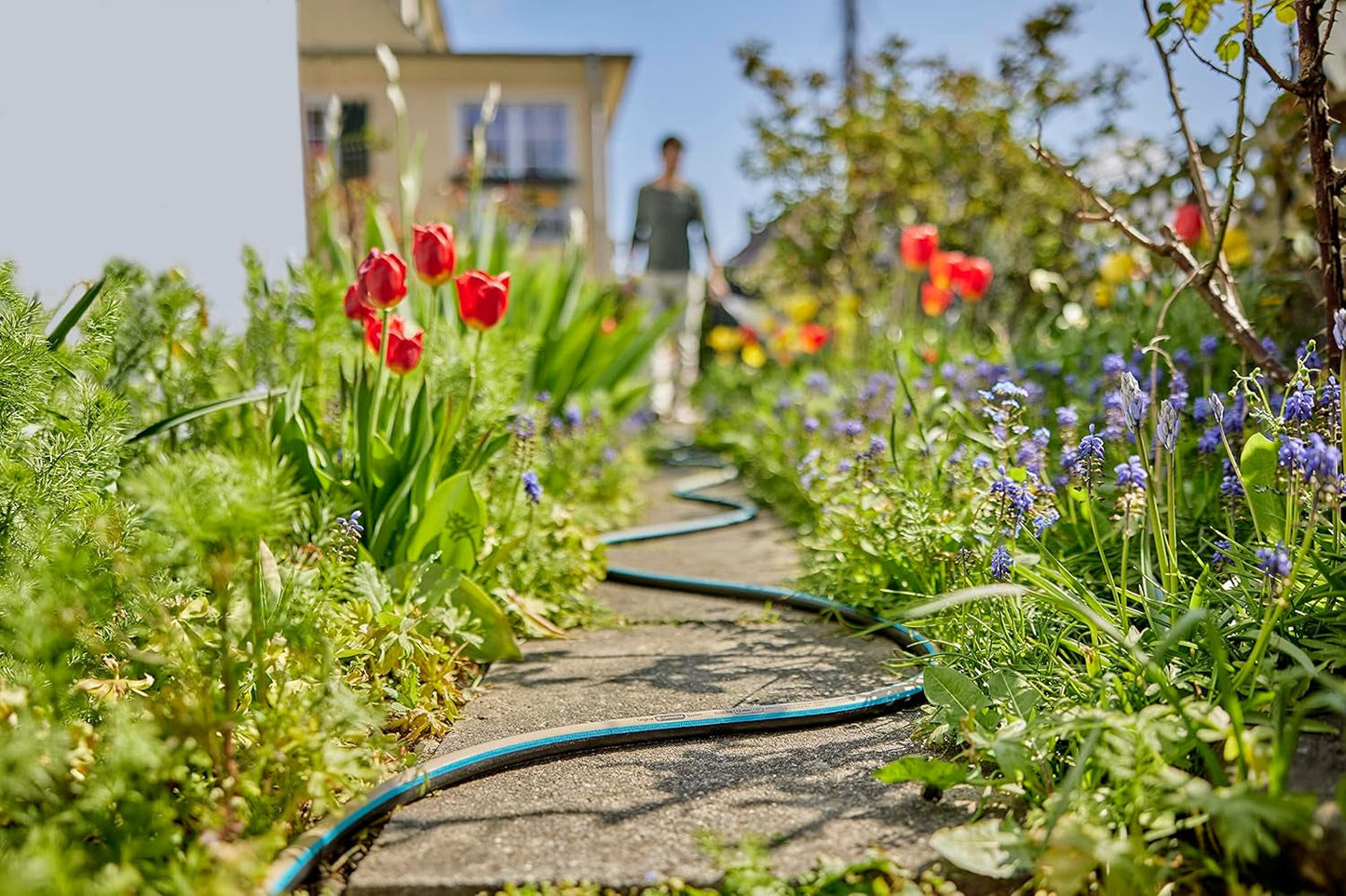 Gardena EcoLine Schlauch 1/2 Zoll, 20 m ohne Systemkomponenten: Nachhaltiger Gartenschlauch aus recyceltem Kunststoff, frei von Phthalaten und Schadstoffen, starke Grifffunktion, Frost- und UV-beständig (18930-20)