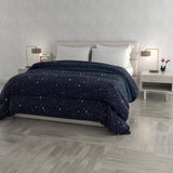 Modische Winterdecke, Florence, 260 x 260 cm. Bettdecken und Steppdecken Naty Shop Stars 260 x 260 cm