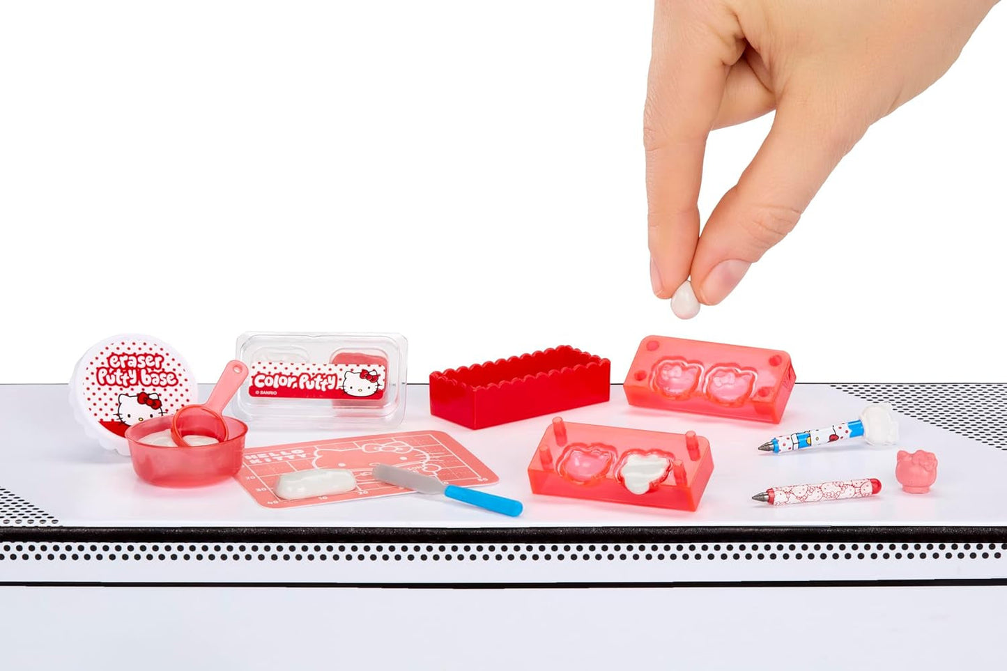 Miniverse MGA Make It Mini Hello Kitty and Friends Serie 3 – Mini-Sammlerstücke, Sanrio, Retro-Repliken, Schreibwaren, Kunsthandwerk, Heimwerken, für Sammler und Kinder ab 8 Jahren