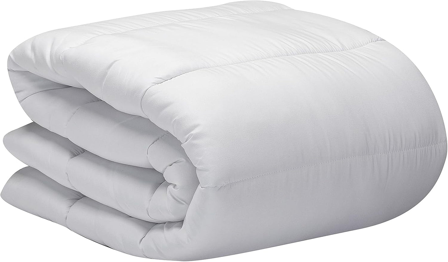 Pikolin Home – Faserdecke (400 g/m²) für den Winter und niedrige Temperaturen im Raum. Bettdecken und Steppdecken Naty Shop Damen-Kissen 80/90 – 140 x 200 cm